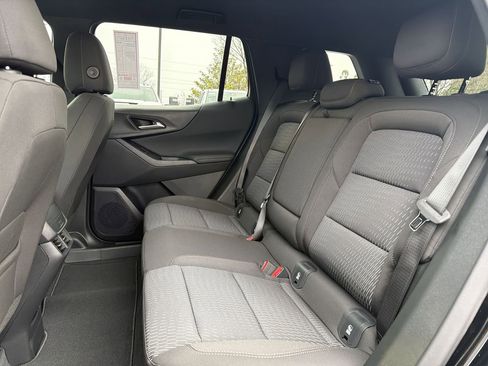 Used 2026 Chevrolet Equinox LT FWD image 20