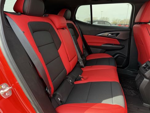 New 2026 Chevrolet Equinox EV RS image 24