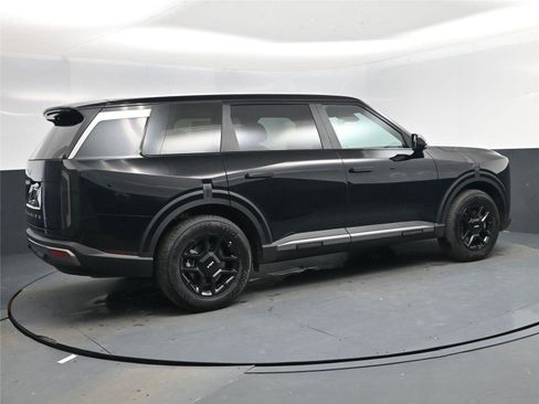 New 2027 Kia Telluride LX image 4