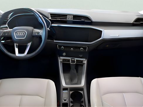 Used 2020 Audi Q3 2.0T Premium w/ Convenience Package AWD/4WD image 10