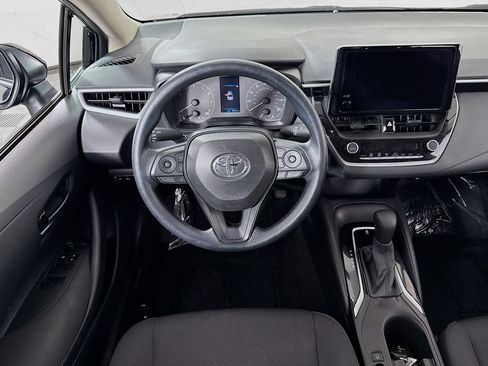 Certified 2025 Toyota Corolla LE FWD image 17