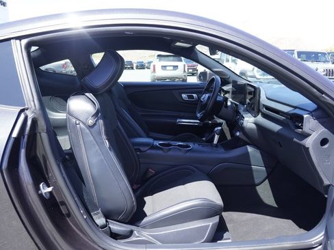 Used 2024 Ford Mustang Coupe RWD image 23