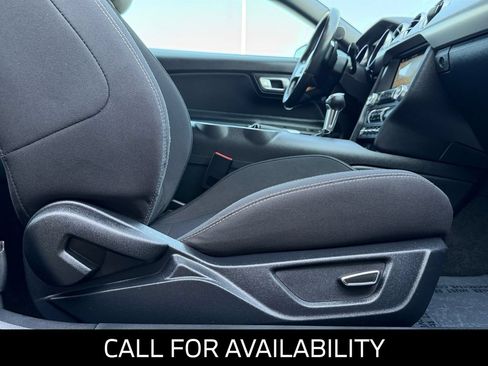Used 2018 Ford Mustang Coupe w/ Equipment Group 101A RWD image 39