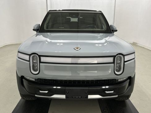 Used 2023 Rivian R1S Adventure image 8