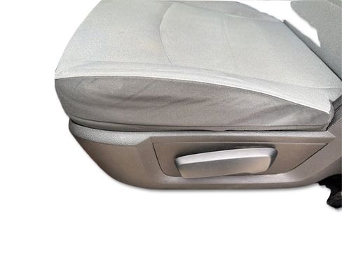 Used 2021 RAM 1500 Classic SLT image 20