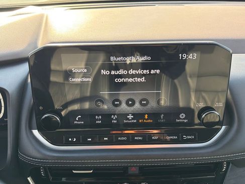 Used 2023 Nissan Rogue Platinum w/ Platinum Premium Package image 21