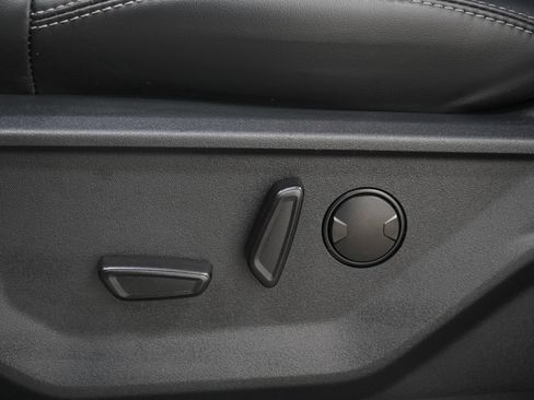 Used 2025 Ford Expedition Platinum AWD/4WD image 29