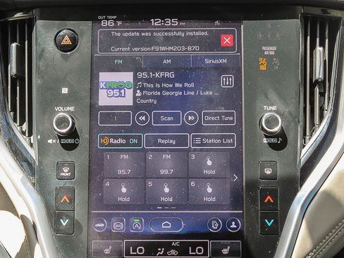 Used 2024 Subaru Outback Limited AWD/4WD image 17