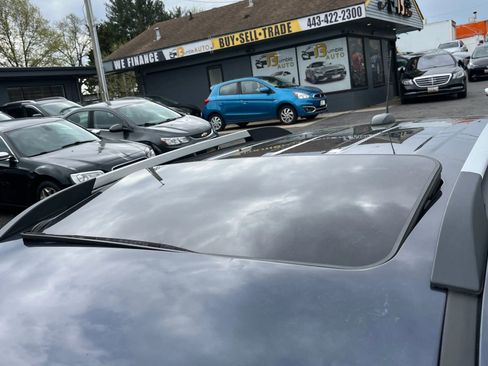 Used 2018 Chevrolet Trax LT w/ Sun & Sound Package image 11