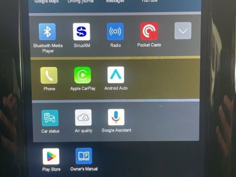 Used 2023 Volvo XC60 T8 Plus image 18