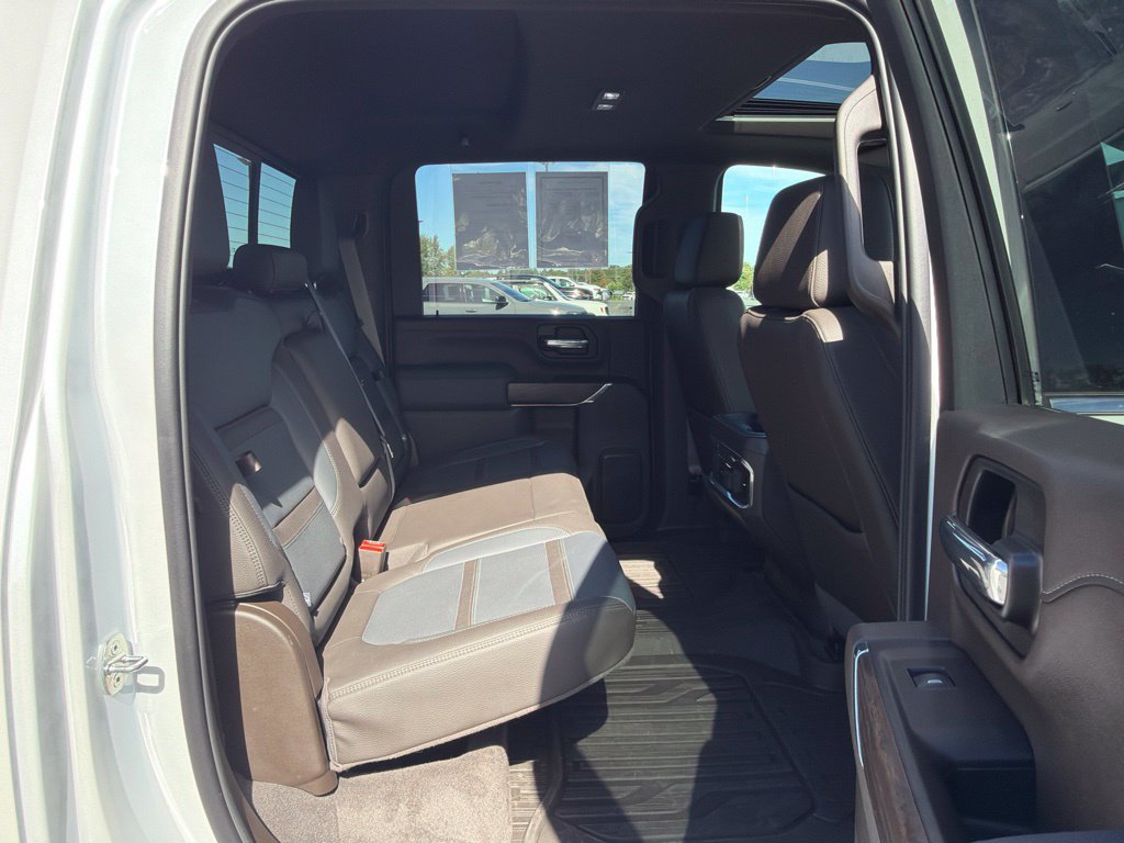 Used 2020 GMC Sierra 3500 Denali w/ Denali Ultimate Package AWD/4WD image 12