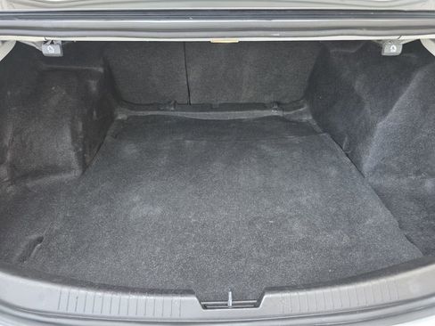 Used 2025 Chevrolet Malibu LT image 30