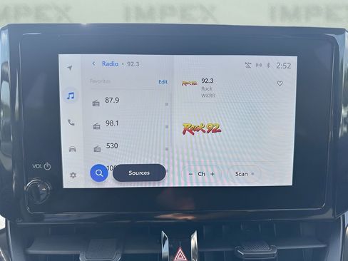 Used 2024 Toyota Corolla LE image 16