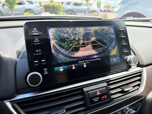 Used 2018 Honda Accord EX-L image 22