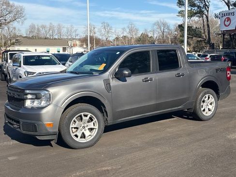 Used 2023 Ford Maverick XL image 1