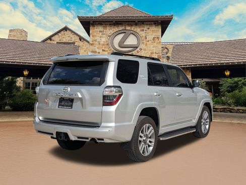 Used 2024 Toyota 4Runner TRD Sport w/ Technology Package image 2