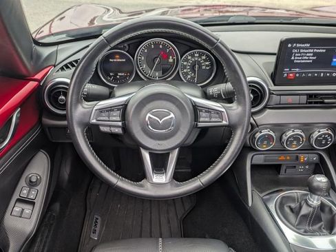 Used 2022 MAZDA MX-5 Miata Grand Touring image 17
