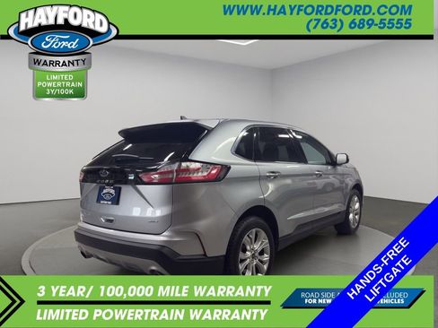 Used 2024 Ford Edge Titanium image 3