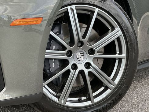 New 2026 Porsche Panamera 4 image 14