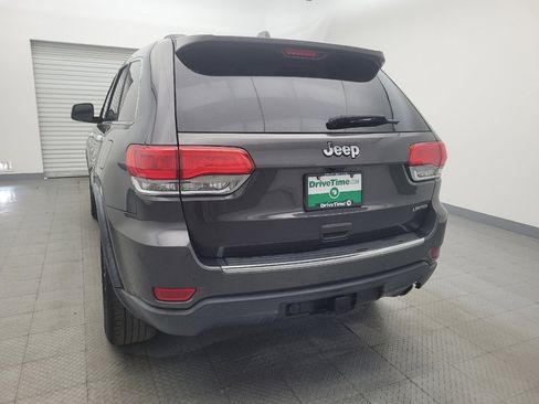 Used 2018 Jeep Grand Cherokee Limited image 6