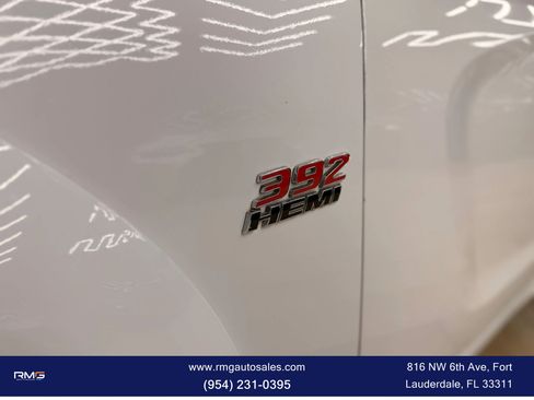 Used 2020 Dodge Charger Scat Pack RWD image 4