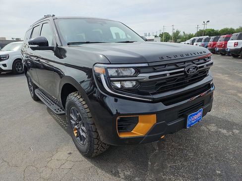New 2026 Ford Expedition Tremor AWD/4WD image 2