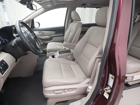 Used 2017 Honda Odyssey EX-L image 7