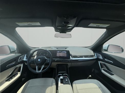 Used 2023 BMW X1 xDrive28i w/ Premium Package AWD/4WD image 25