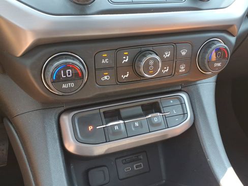 Used 2020 GMC Acadia AT4 AWD/4WD image 20