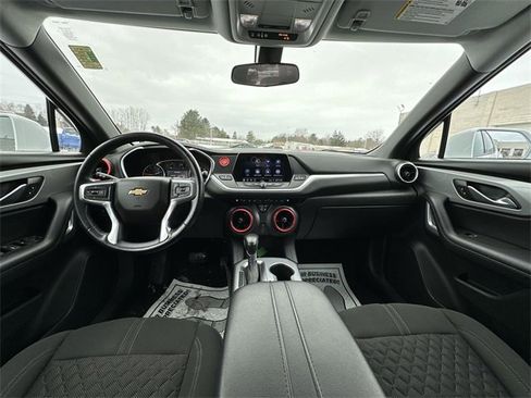 Used 2020 Chevrolet Blazer LT image 19