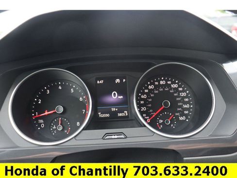 Used 2021 Volkswagen Tiguan S FWD image 9