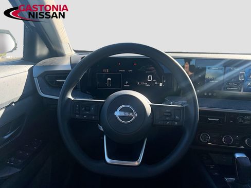 Used 2026 Nissan Kicks S FWD image 27