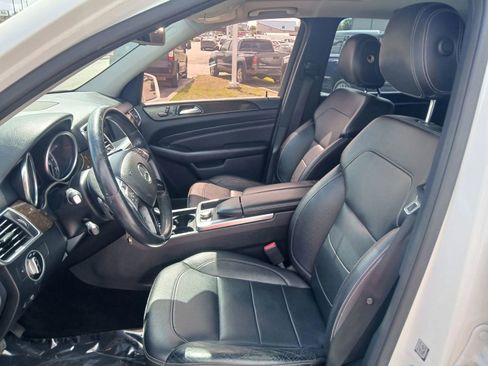 Used 2015 Mercedes-Benz ML 350 ML 350 Sport Utility 4D image 11