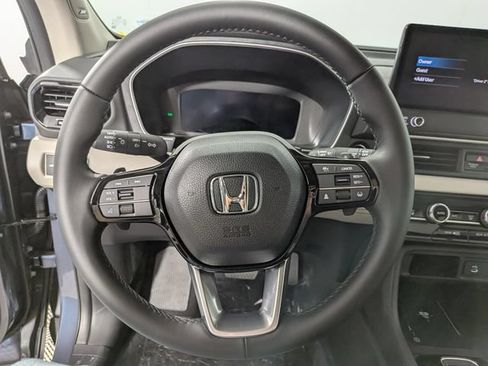 New 2026 Honda Pilot Touring image 19