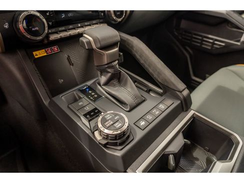 New 2026 Toyota Tacoma 4x4 Double Cab Hybrid image 28