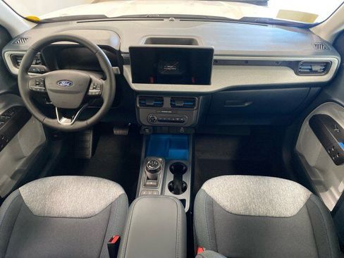 New 2025 Ford Maverick XLT w/ XLT Luxury Package AWD/4WD image 17