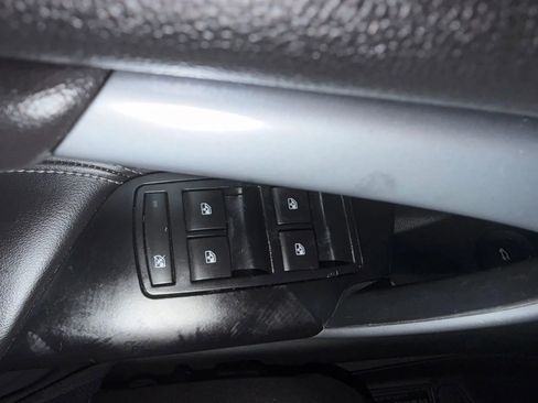 Used 2017 Buick Regal Sport Touring image 23