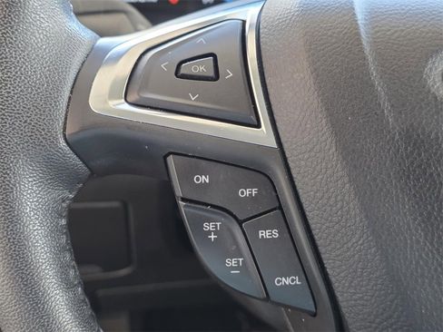 Used 2022 Ford Edge SEL w/ Convenience Package image 25