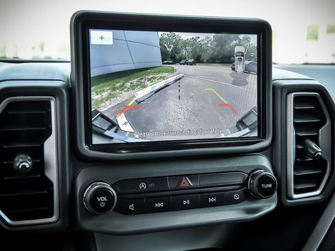 Used 2022 Ford Bronco Sport Outer Banks w/ Tech Package image 23