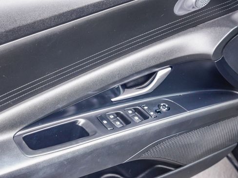 Used 2023 Hyundai Elantra SEL w/ Cargo Package image 26