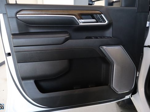 Used 2024 Chevrolet Silverado 3500 High Country w/ High Country Premium Package image 13