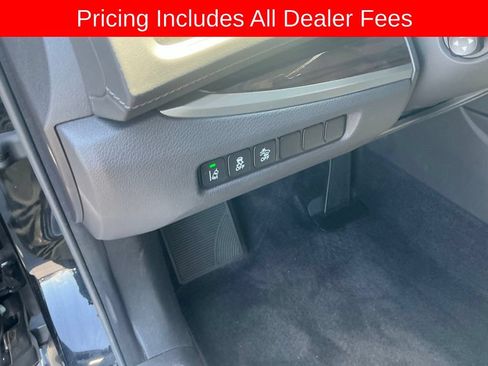 Used 2017 Acura RLX w/ Technology Package FWD image 11