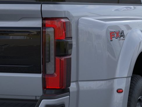 New 2026 Ford F350 Platinum AWD/4WD image 21