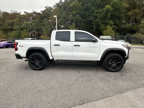 Certified 2025 Chevrolet Colorado Trail Boss image 11
