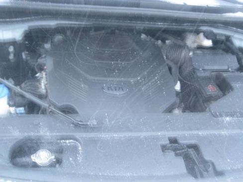 Used 2020 Kia Sedona EX image 38