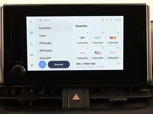 Used 2023 Toyota RAV4 LE image 28