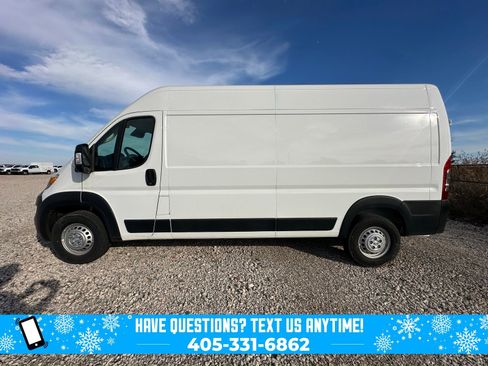 Used 2024 RAM ProMaster 3500 w/ Convenience Group image 3