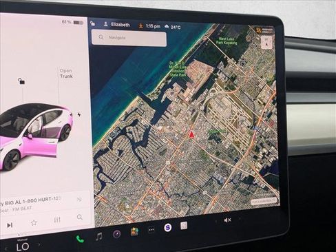 Used 2021 Tesla Model 3 Standard Range Plus image 14