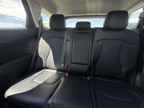 Used 2024 Kia Sportage EX FWD image 23