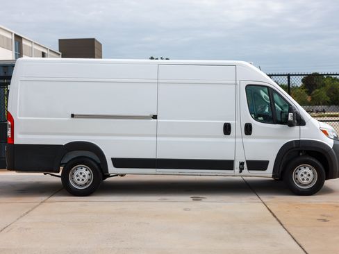 Used 2023 RAM ProMaster 3500 w/ Premium Convenience Group FWD image 17